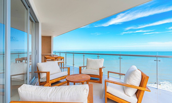 Marbella Apartment | Cartagena Dreams
