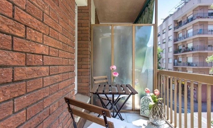 El Turo de la Peira Apartment | Cartella apartment 4 bedrooms and 2 bathrooms with balcony