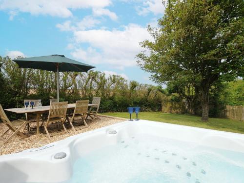 Camborne House | Carvannel Cottages