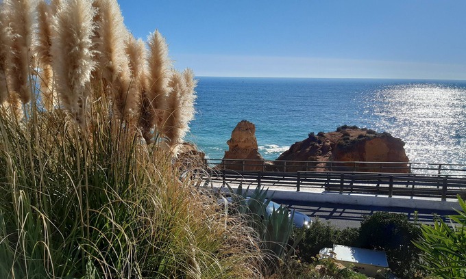 Mato Serrao Apartment | Carvoeiro Friendly Relaxing Family apartment, nice complex 1.5Km to town/beach
