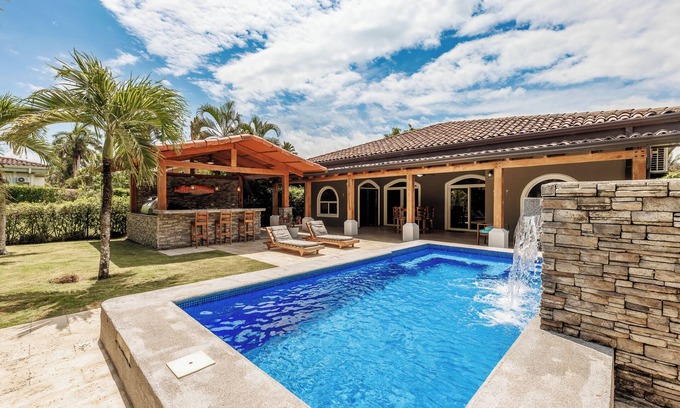 Bejuco House | Casa 47 Private Tropical Pool Retreat- Bejuco