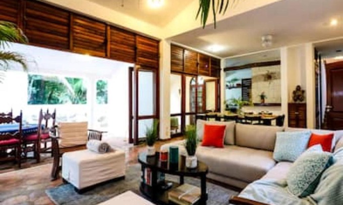 Playacar Fase I House | Casa 7 hab, 9 camas y a 2 cuadras de la Playa !!!