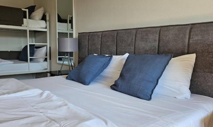Monikaviertel Apartment | CASA 8070 Ingolstadt Maisonette apartment |91 m²|4 rooms |1-8 pers. Parking lot