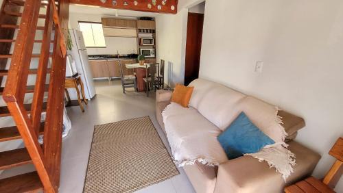 Zimbros House | Casa a 2 quadras da Praia de Zimbros RW2724