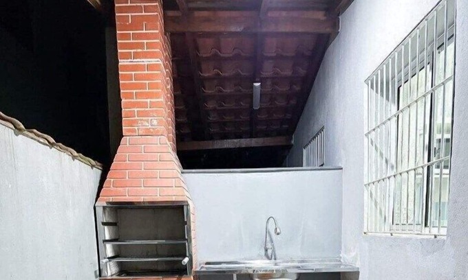 Maranduba House | CASA A 800MT DA PRAIA MARANDUBA