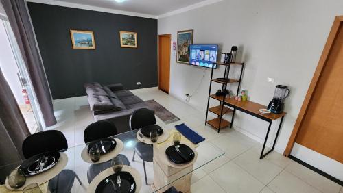 Maringa House | Casa Aconchegante, 8 pessoas, 2vagas grandes