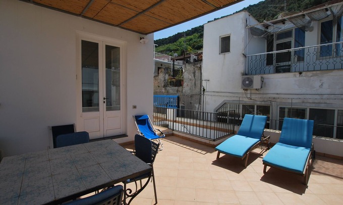 Canneto Apartment | Casa Al Mar Canneto Via Mazzini