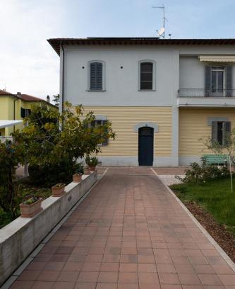Foligno Apartment | Casa Alina- Art House