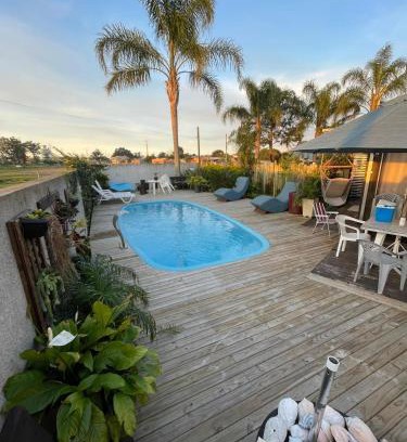 Capao da Canoa House | Casa ampla com área gourmet e piscina