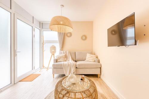 Bagneux Apartment | Casa Aura Close to RER B