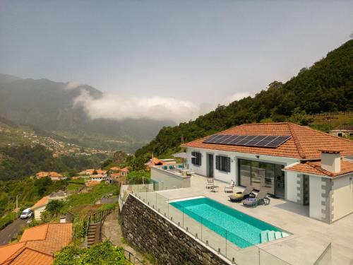 Sao Vicente House | Casa Avô da Pedra, By OP
