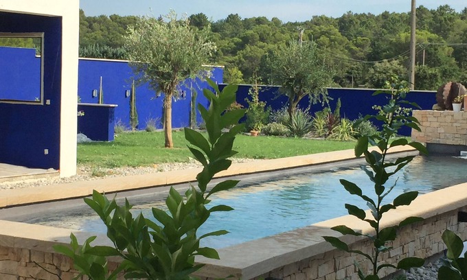 Mondragon Villa | casa Azul in Provence villa + pool in the middle of the Provence countryside