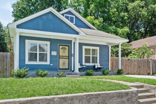 Cooper-Young Historic District House | Casa Azul
