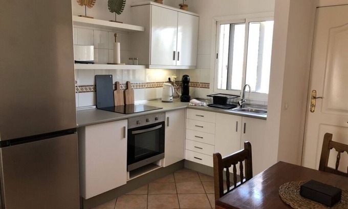 Bahia Calma Boat Rental | Casa Bejo Comfortable holiday residence