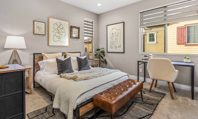 Westmont House | Casa Bella