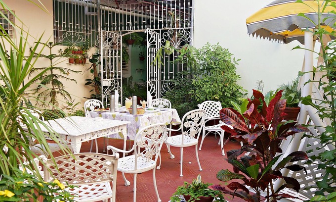 Santa Clara House | Casa Beny and Roberto