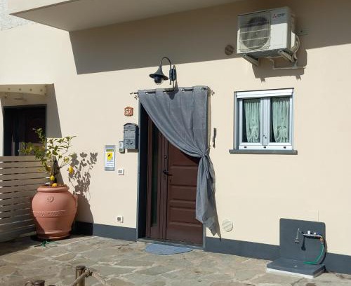 Marina di Massa Apartment | Casa Bianca