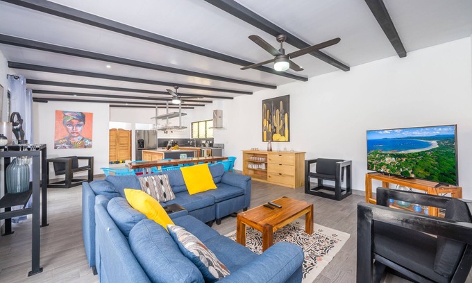 Tamarindo House | Casa Blanca Tamarindo