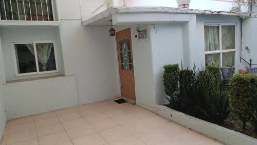 Coacalco de Berriozabal House | Casa Boulevard