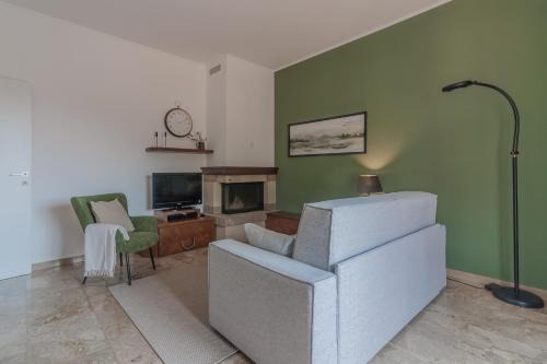 Cernobbio Apartment | Casa Breggia