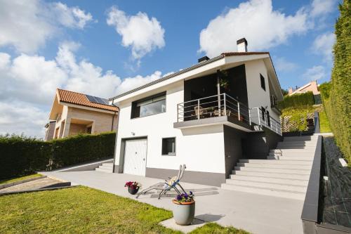 Condres House | Casa Buena Vista