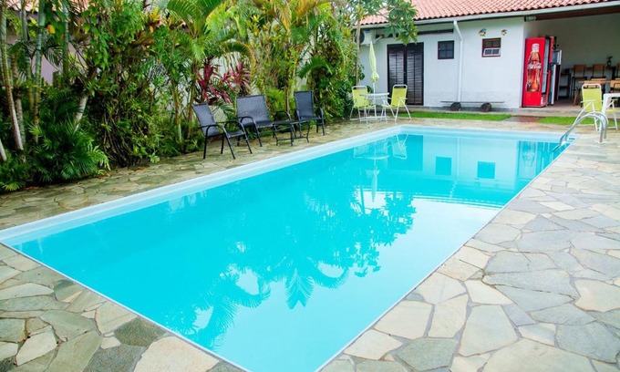 Morada da Praia House | Casa c Piscina e Churrasq na Praia da Boraceia SP