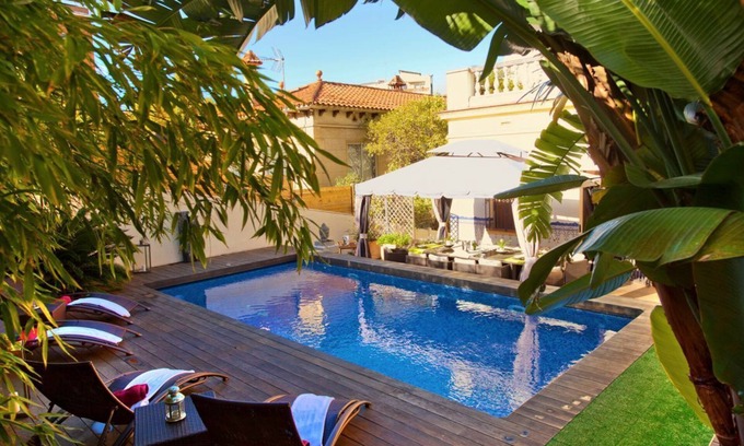 La Font d'en Fargues Villa | Casa Cartella - Eight Bedroom Villa, Sleeps 16