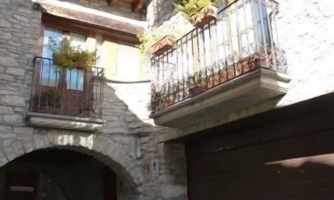 Jaca Cottage | Casa Casbas - Apartment 3 (6 pax)