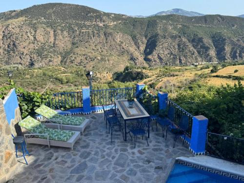 Pitres House | Casa Chaparra