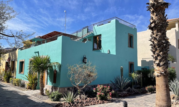 Nopolo Villa | Casa Colibri