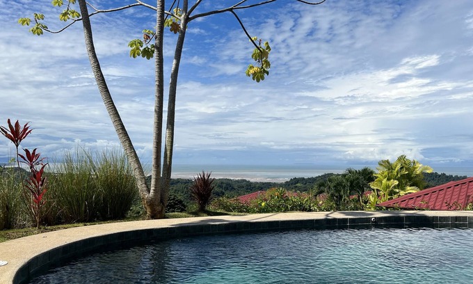 Ojochal House | Casa Colibri x Paisaje - A Jungle Escape With Stunning Ocean Views