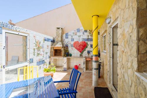 Vila do Bispo Apartment | Casa Colorida