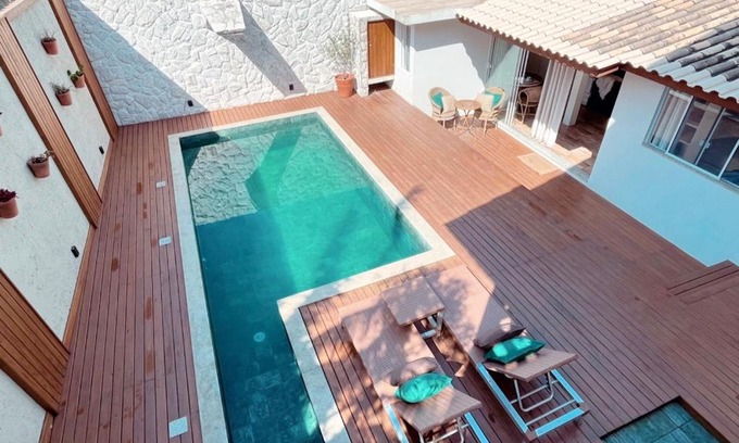 Santinho House | Casa com piscina em frente à Praia do Santinho