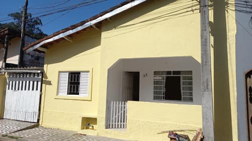 Iguape House | Casa com Vista para o Morro