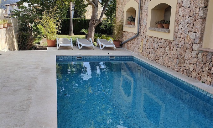 Mancor de la Vall House | Casa con Mucho Espacio en Pueblo muy Tranquilo Bien Comunicado. Piscina