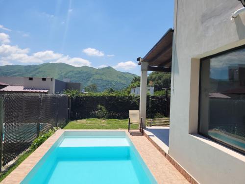 Vaqueros House | Casa con pileta en Vaqueros