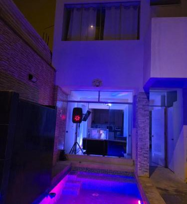 Pachacamac House | Casa con Piscina Pachacamac