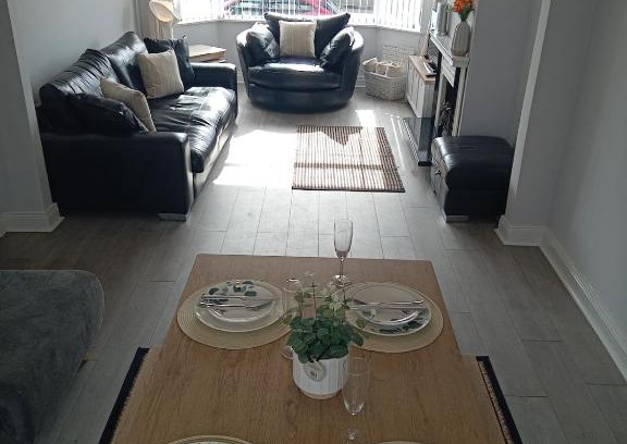 Belfast House | Casa Croft