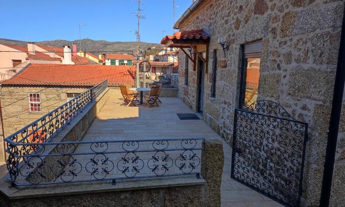 Guarda House | Casa Cruz