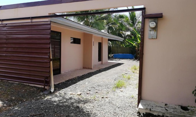 Parrita Apartment | Casa début Surf Place
