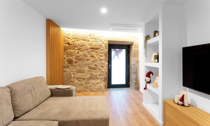 Azurara Apartment | Casa D. Adelaide T1