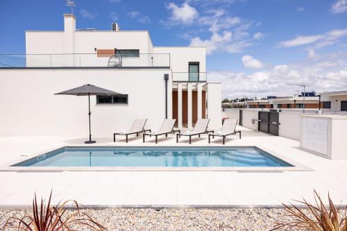 Alfeizerao Villa | Casa da Aldeia - BY SCH