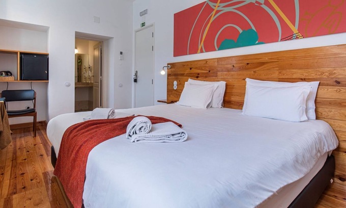 Santa Maria e Sao Miguel House | Casa da Estefânea | Quarto 1 Self Check-in Online