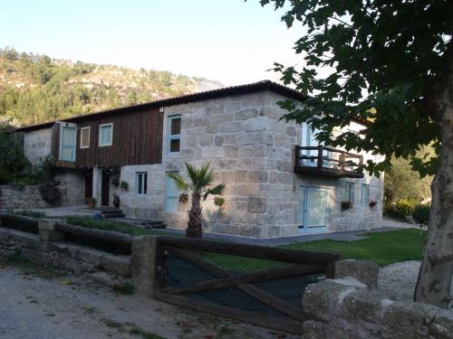 Povoa de Lanhoso House | Casa da Figueira