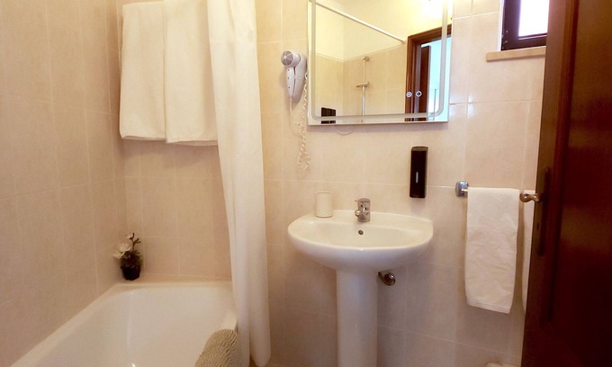Pata de Baixo Apartment | Casa da Horta, Apartamento de 1 Quarto, Piscina, Jardim