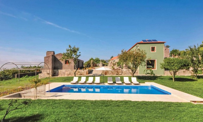 Afife Villa | Casa da Padeira, Stunning villa in Afife w/