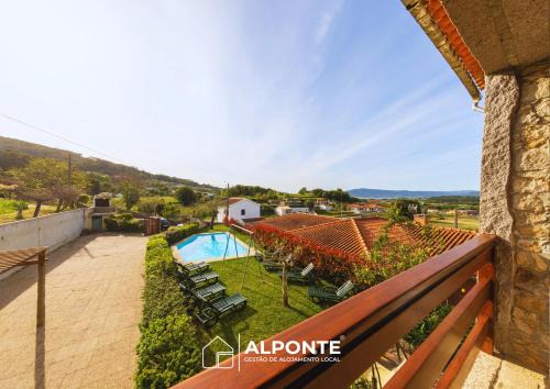 Venade House | Casa da Pedra by ALPONTE