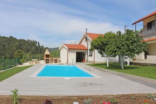 Carvalheira House | Casa das Laranjeiras by Gerês Casas