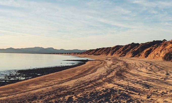 Bahia Kino Cottage | Casa de 3 recamaras para 10 personas en desierto y acceso privado a la Playa