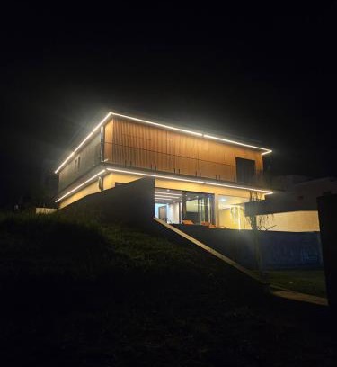 Paranapanema House | Casa de Alto Padrão na Represa de Avaré